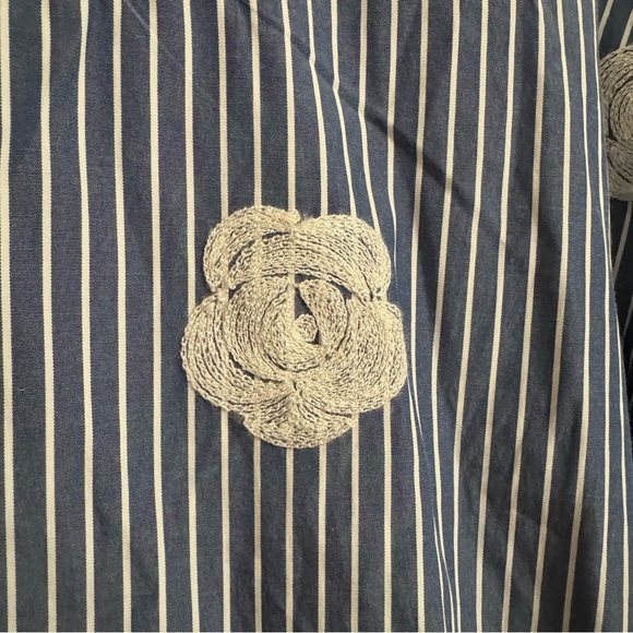 2/20 Floral and Striped 3/4 Sleeve Blouse - Women’s Small - Picture 3 of 8